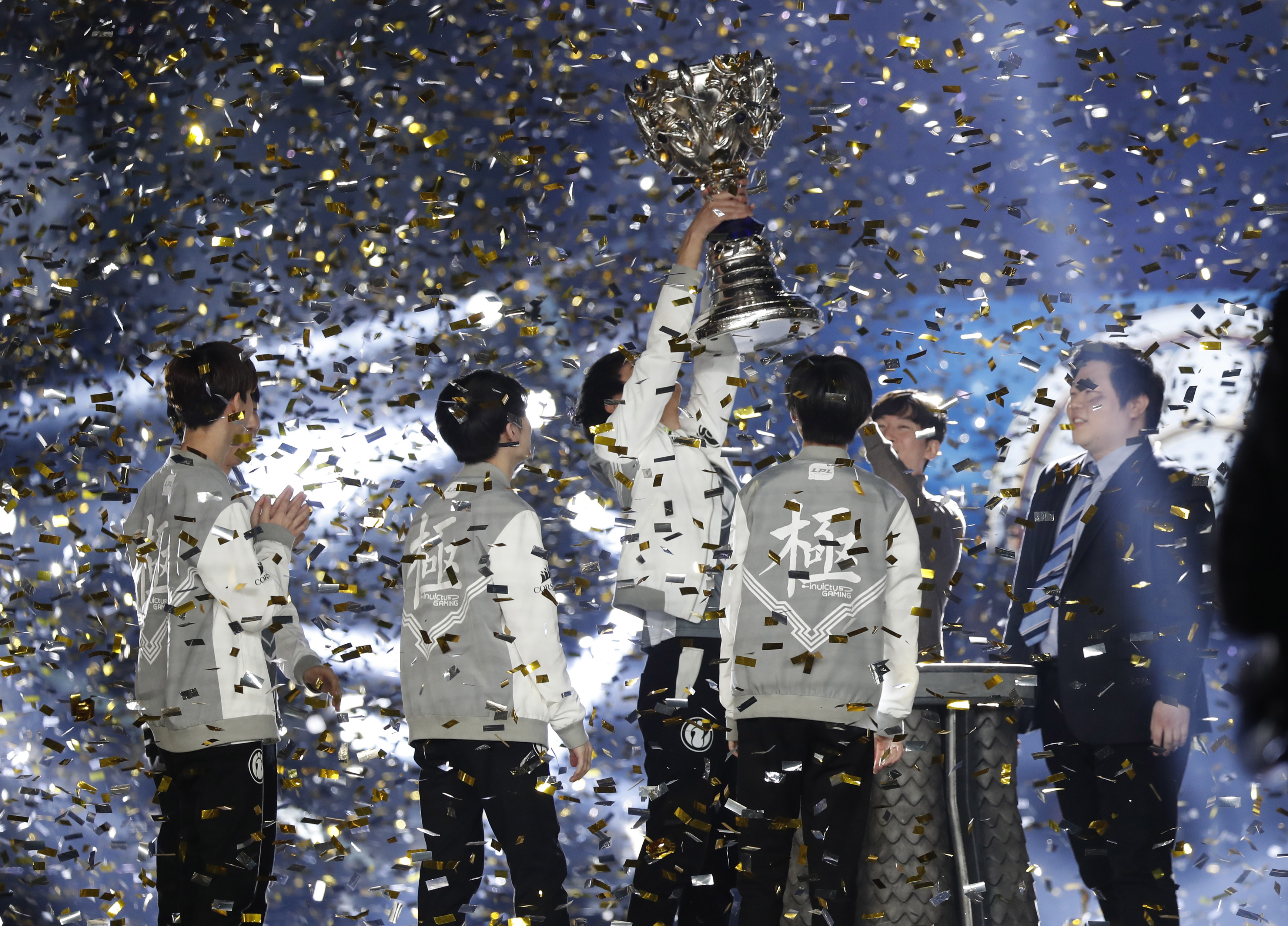 NG SPORTS-关于Uzi赛事官方发布高光表现新规，加拿大队争议不断！的信息