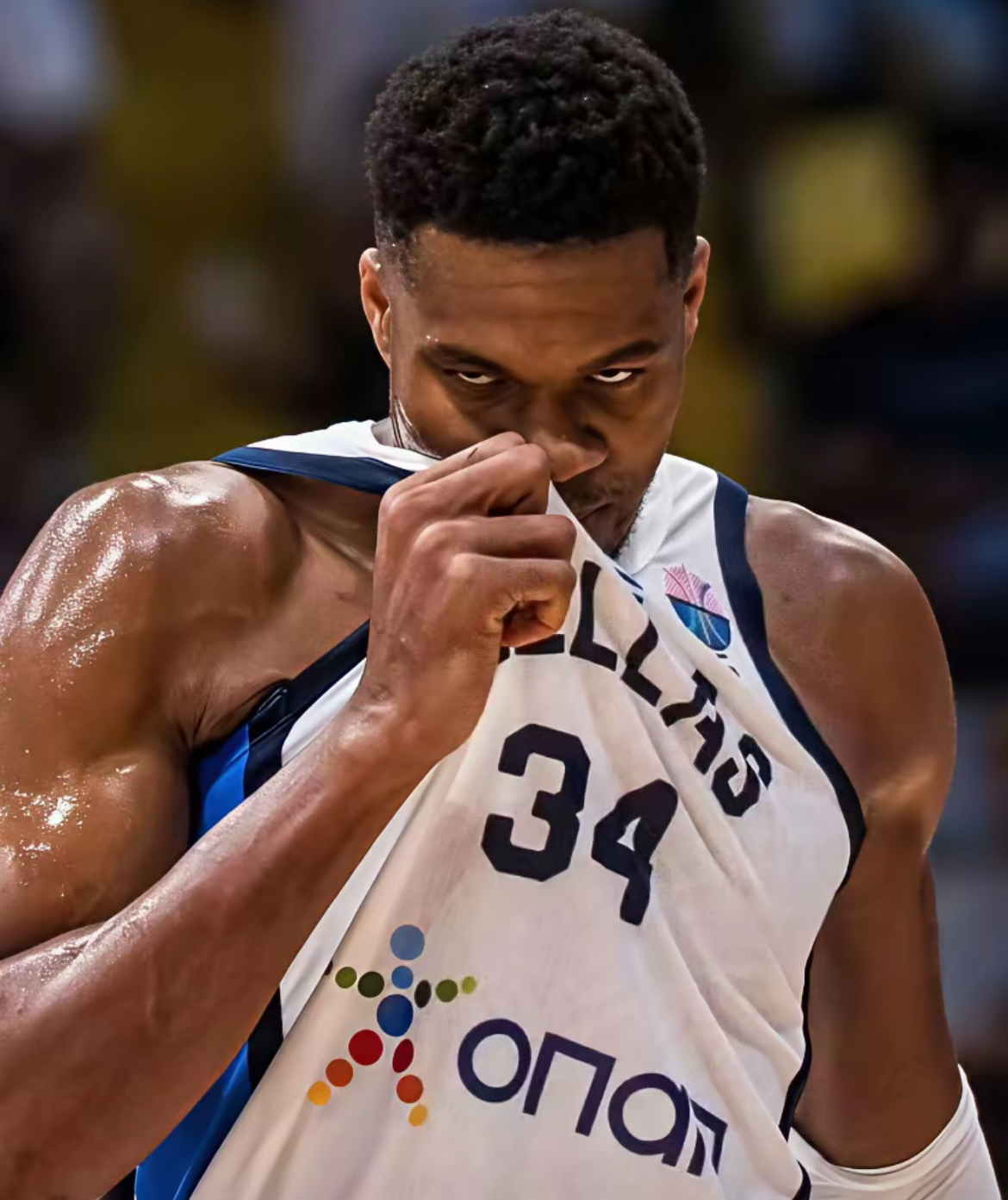 NG SPORTS-字母哥连续七场比赛得分超过惊险取胜，IG挑战极限！的简单介绍