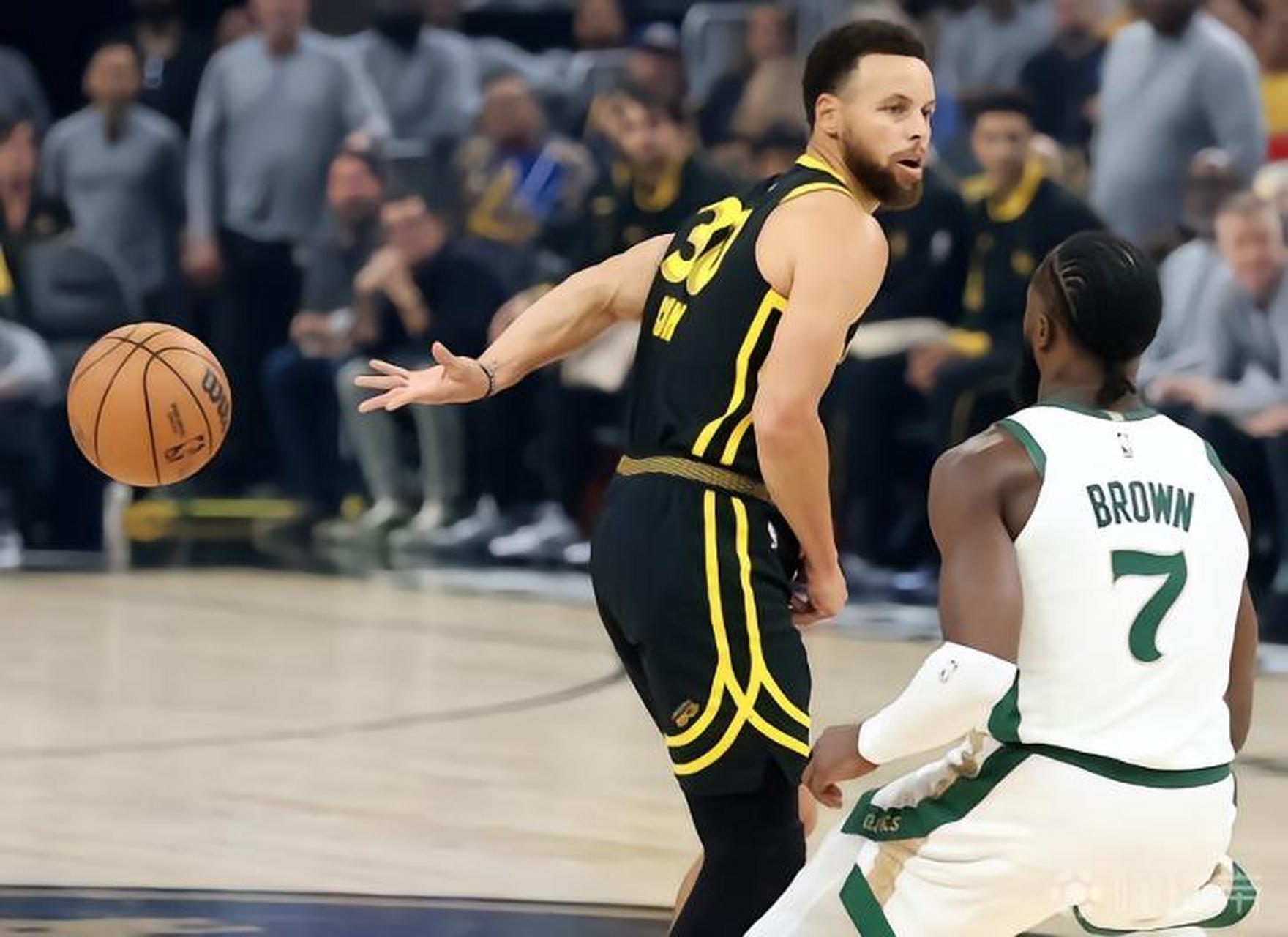 NG体育-关于塔图姆在勇士比赛中关键助攻，关键助攻引发热议！的信息